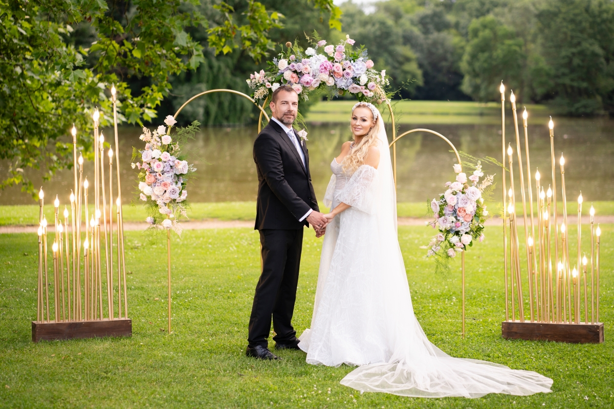 Lautner Bridal menyasszonyi ruha