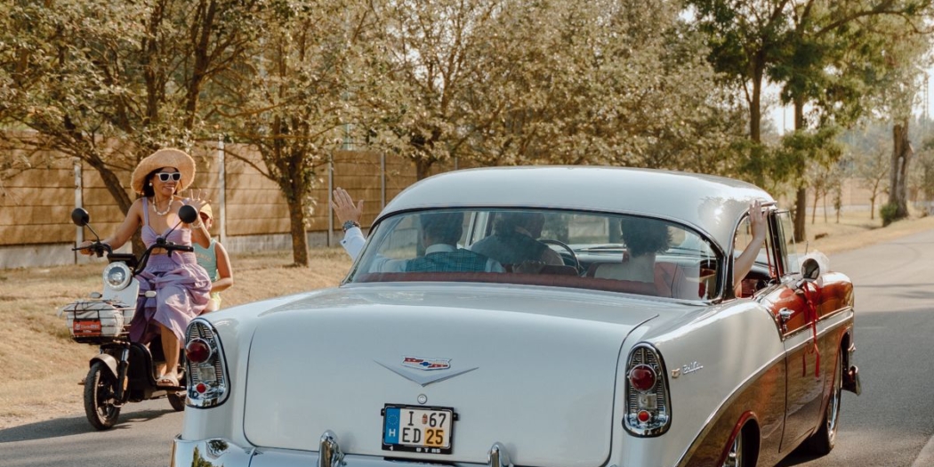 Esküvő Chevrolet Bel Airrel