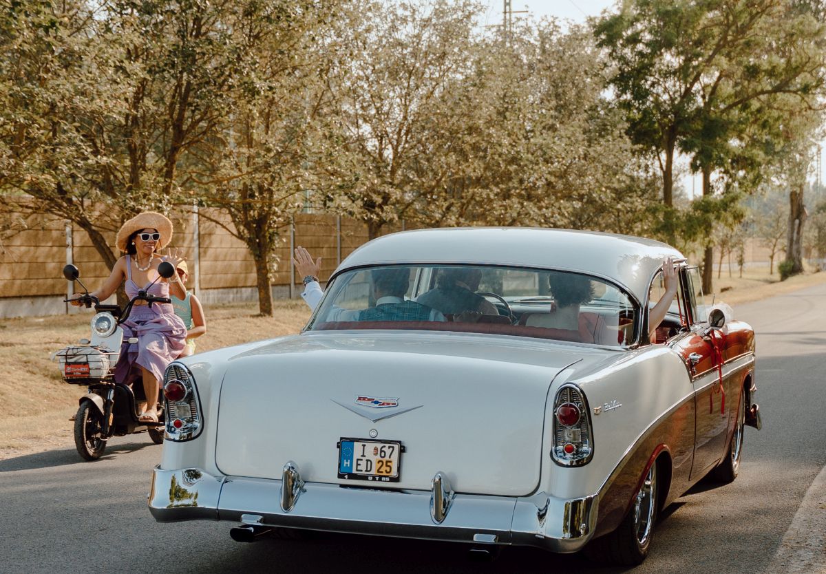 Esküvő Chevrolet Bel Airrel