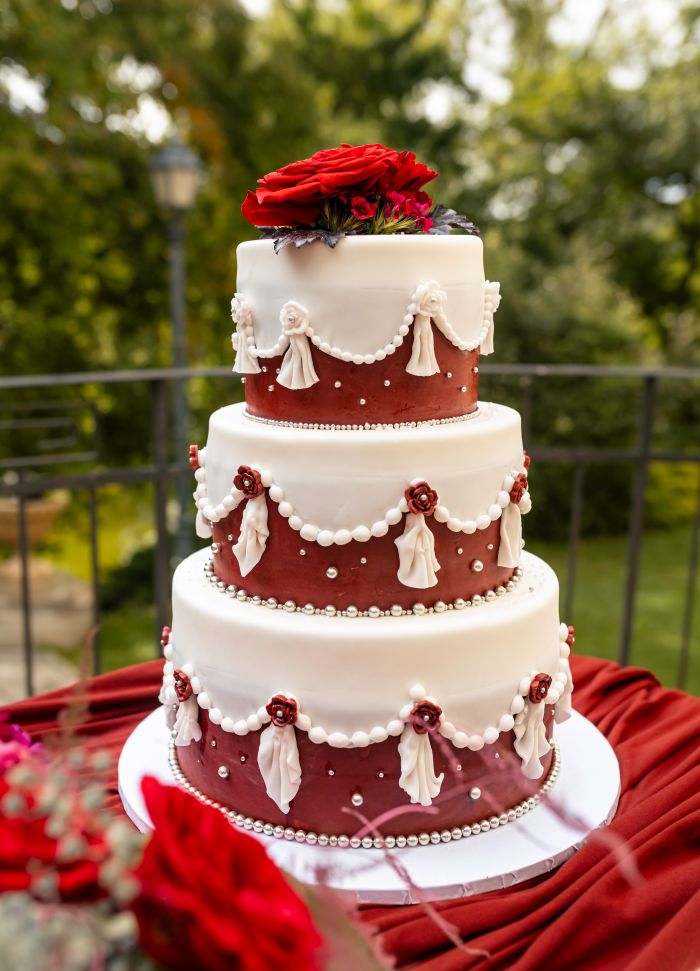 Lizi Cakery menyasszonyi torta